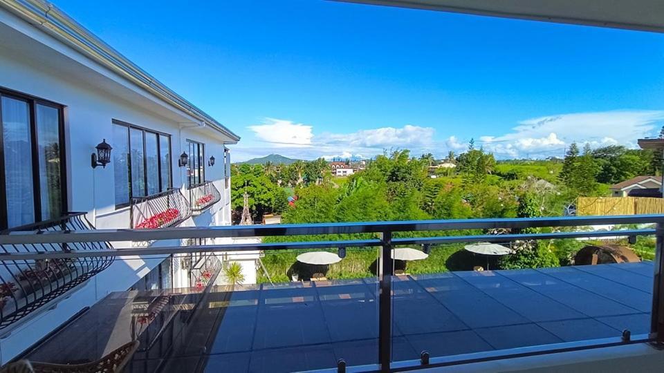 Casa La Silvinas Hotel & Event Resort Tagaytay City Zewnętrze zdjęcie